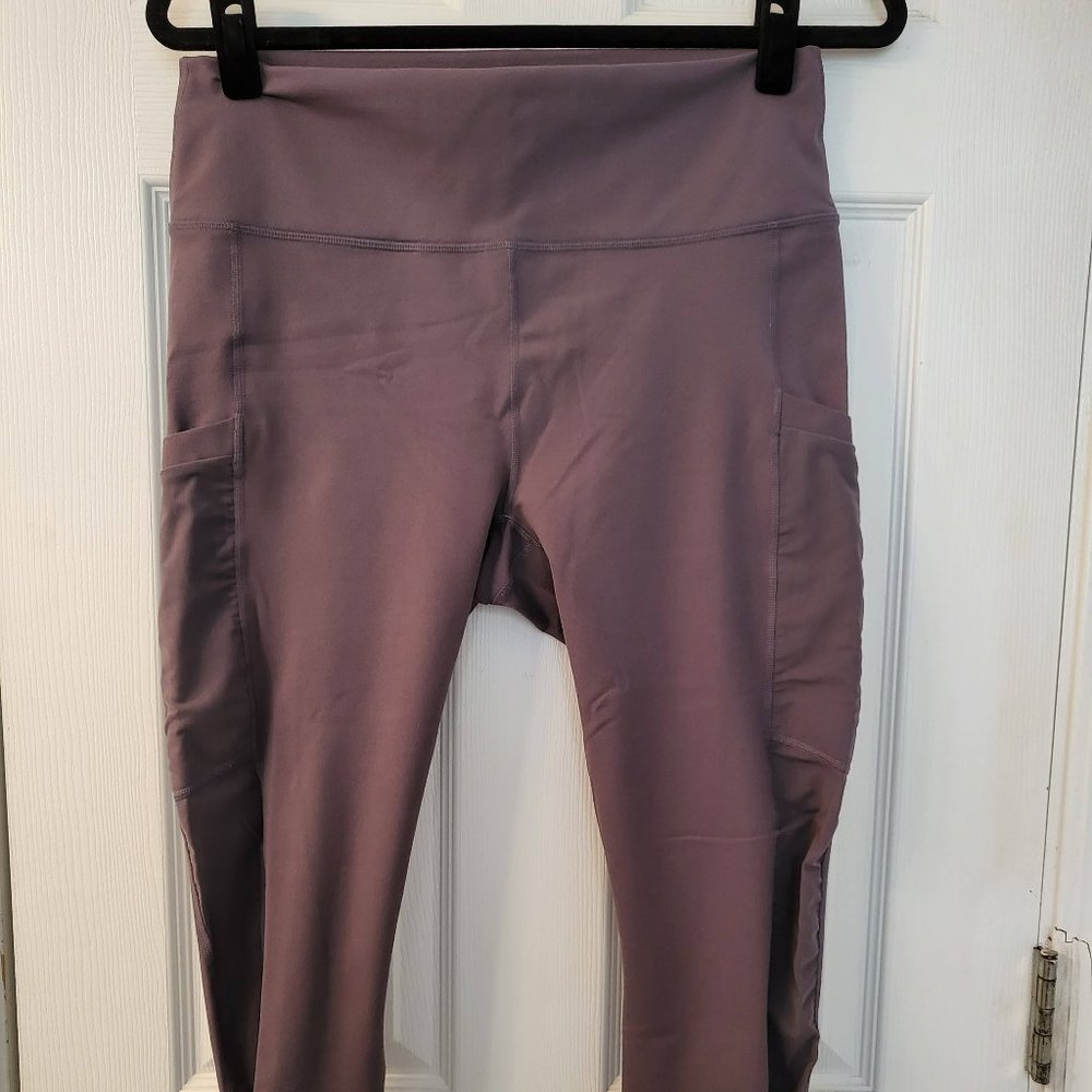 Fabletics 7/8 length Tights